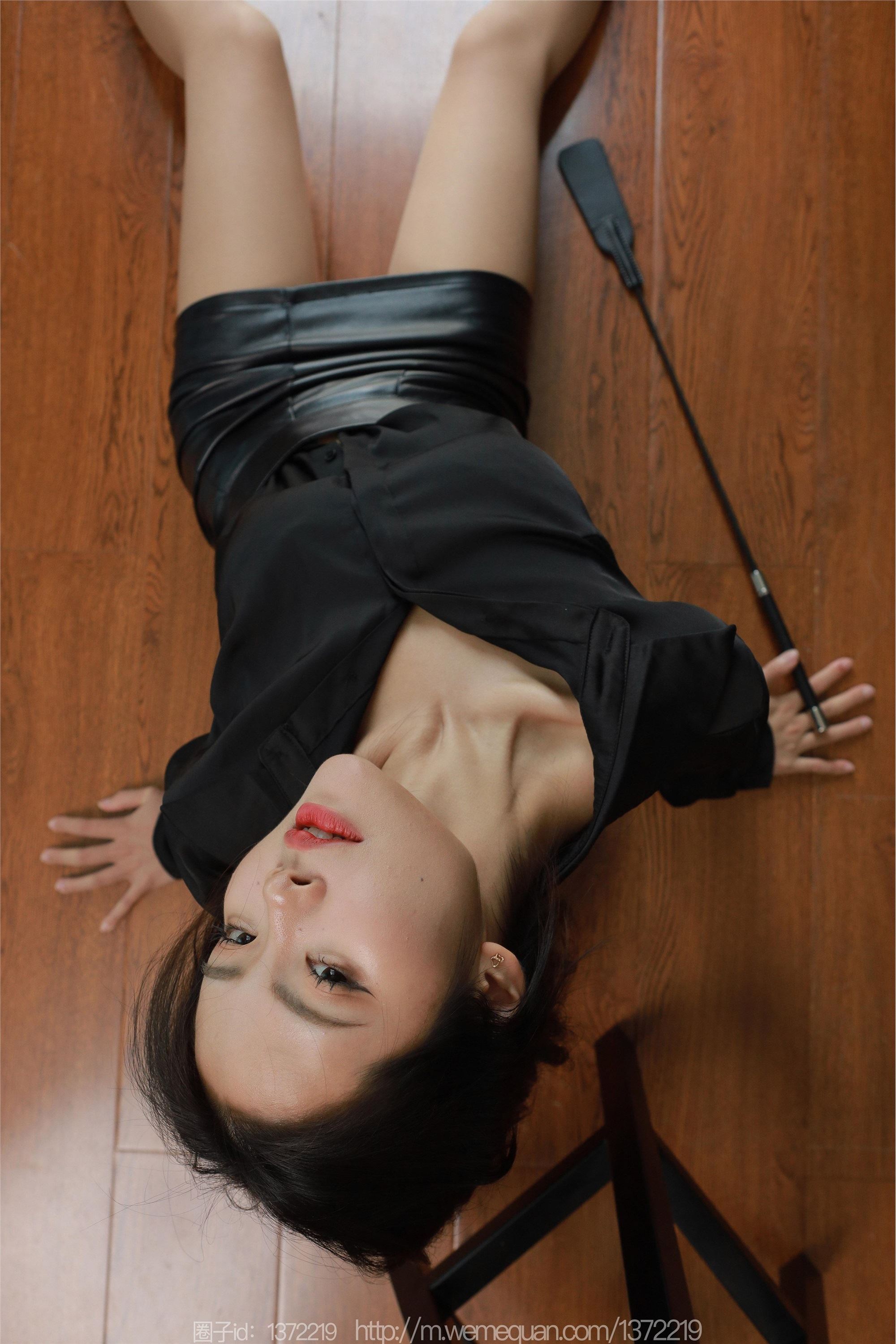 IESS异思趣向  2023.08.31 丝享家 1521 兔兔《皮裙》